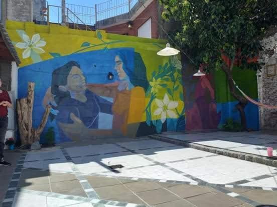 La Casa De Los Murales 아벨라네다 외부 사진