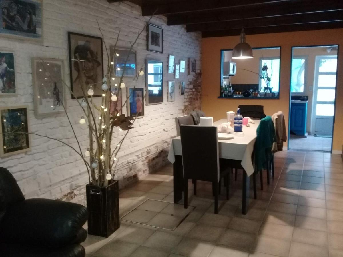 La Casa De Los Murales 아벨라네다 외부 사진